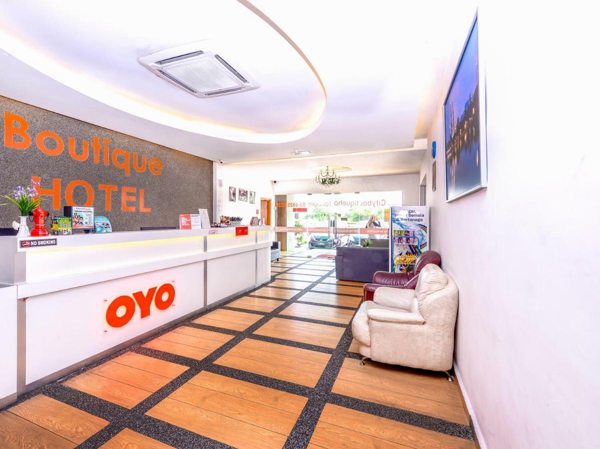 Oyo 419 City Boutique Hotel Банги Экстерьер фото