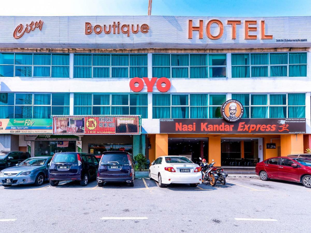 Oyo 419 City Boutique Hotel Банги Экстерьер фото